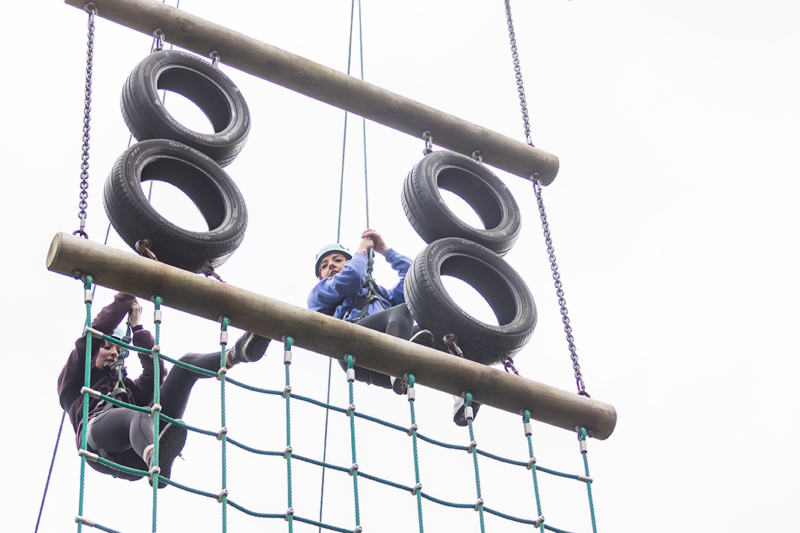 Lorne Gladiator Abseiling 6 small