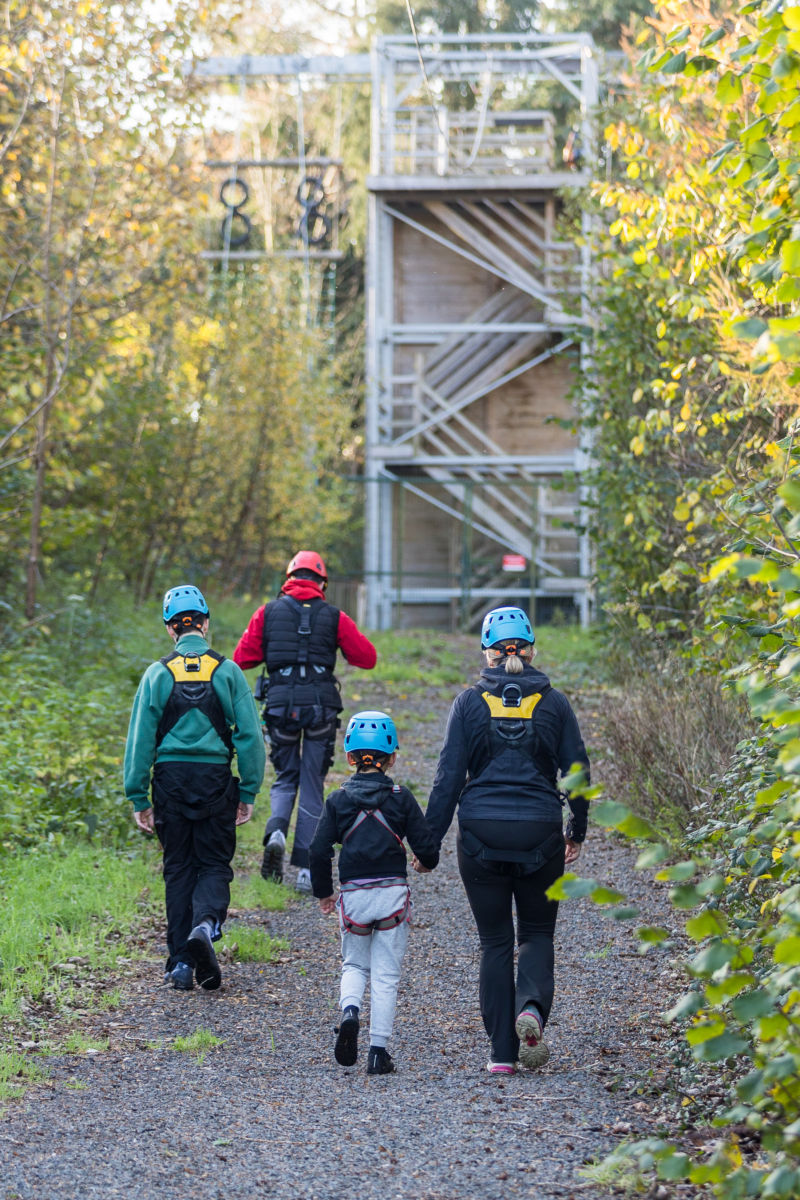 Lorne Zipline 8 small